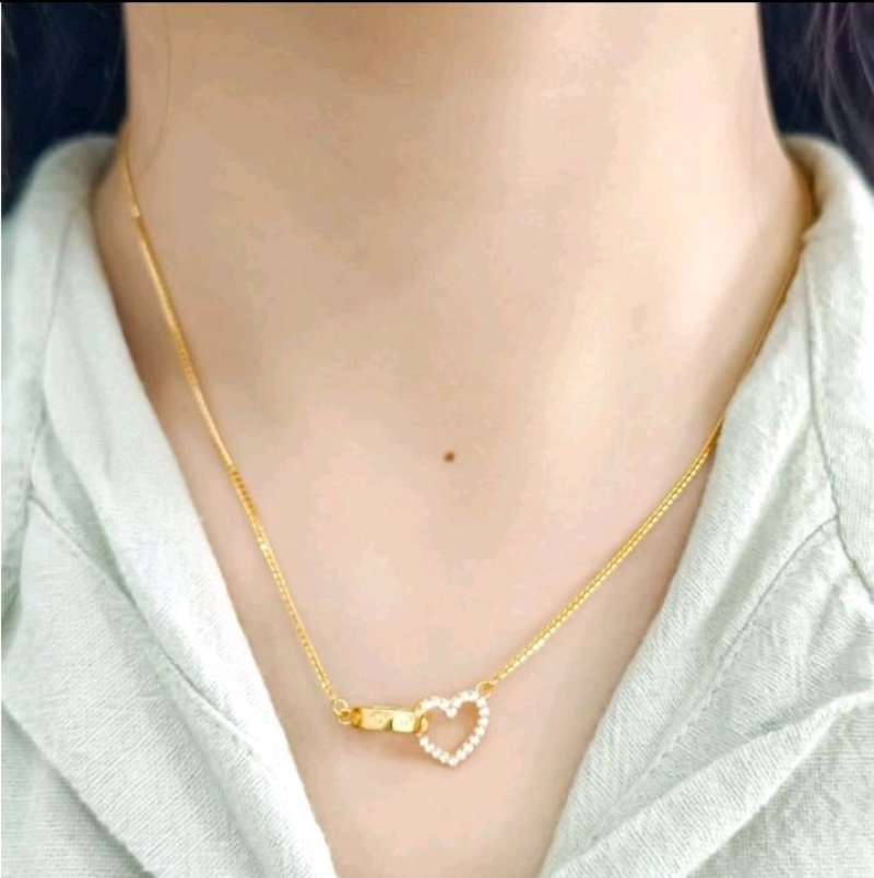 Jual kalung emas asli kadar 875 kalung hati hadiah istri hadiah pacar  hadiah mewah di Seller joseanshopjkt Official Store - Kedoya Utara, Kota  Jakarta Barat | Blibli