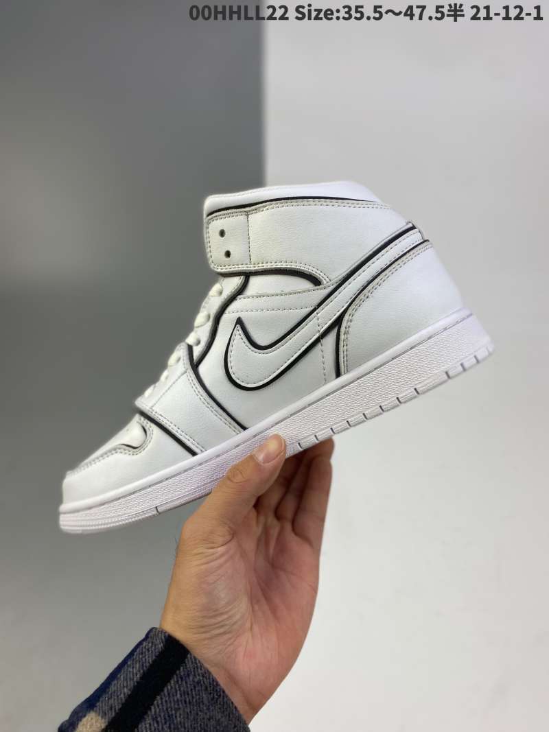 Jual NIKE Air Jordan 1 Mid se WMNs mid 