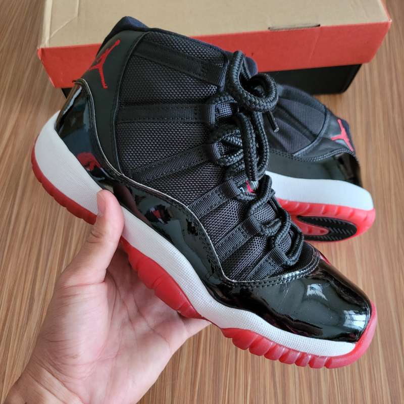 Jual Air Jordan 11 Retro Bred Terbaru Harga Promo Februari 2024