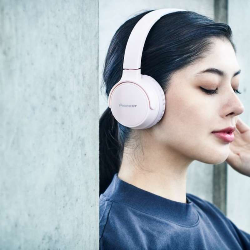 Promo Pioneer S3 Wireless / Se-S3Bt / Se S3 Bt On-Ear Bluetooth Headphones  di Seller Toko Tsuraya - Kota Jakarta Barat, DKI Jakarta | Blibli