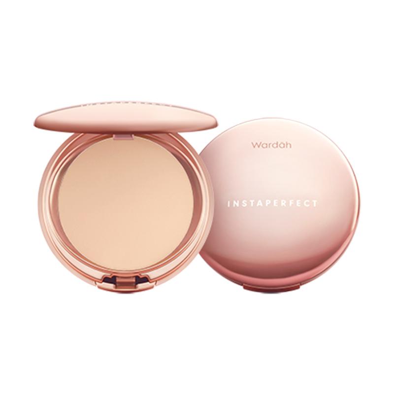 Jual Wardah Instaperfect Matte Fit Powder Foundation Online Oktober 2020 Blibli Com