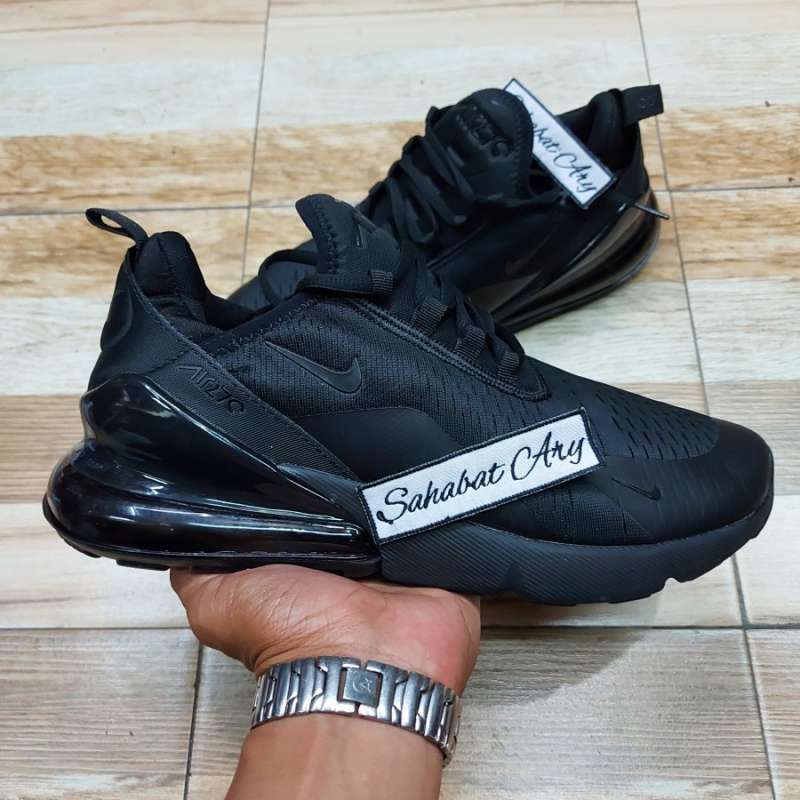 air 270 full black