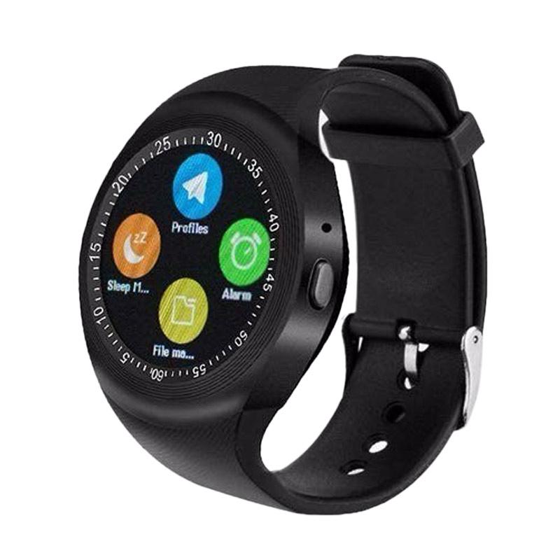 Smartwatch with call function and camera clearance