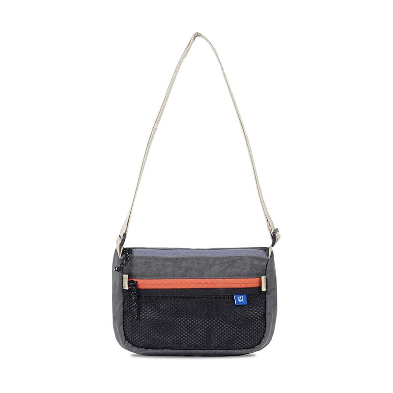 Visval bag store
