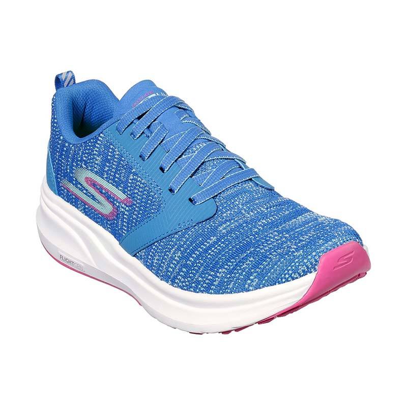 15200 skechers deals