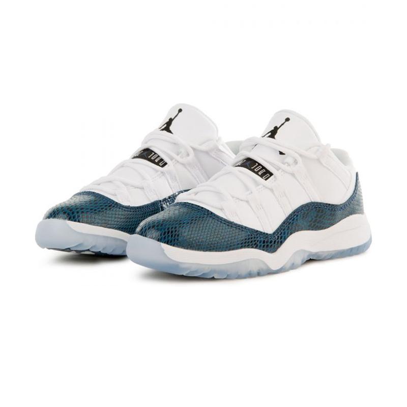 blondo sneaker bootie