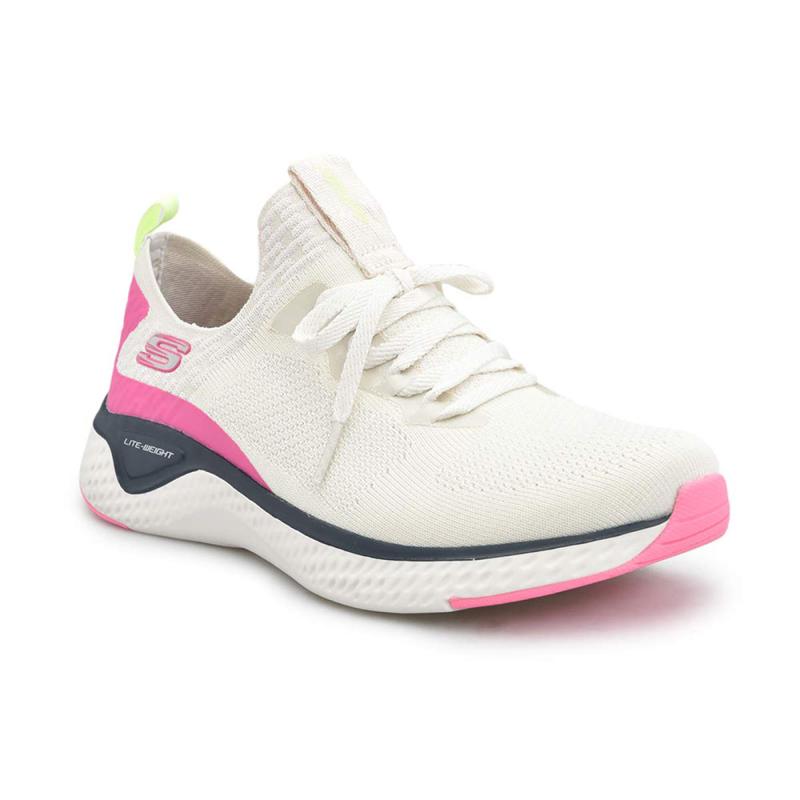 Skechers Solar Fuse Sepatu Lari Wanita 