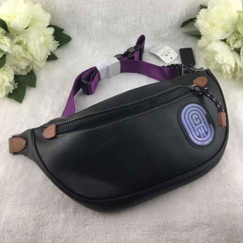 Harga coach 2025 rivington belt bag