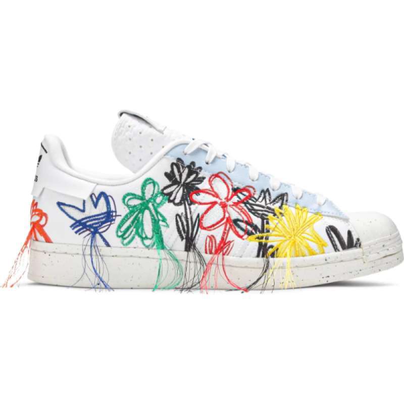 Superstar motif deals