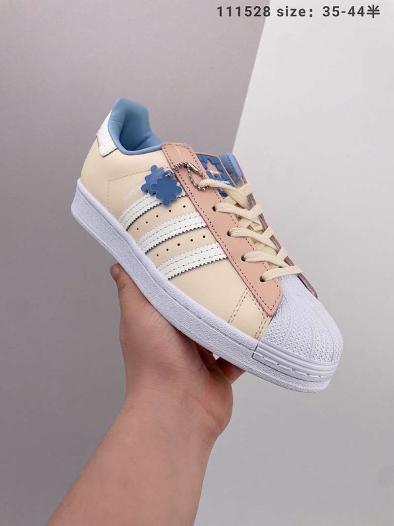 Originals men's superstar sales casual running shoe