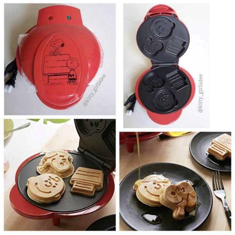 charlie brown and snoopy waffle maker
