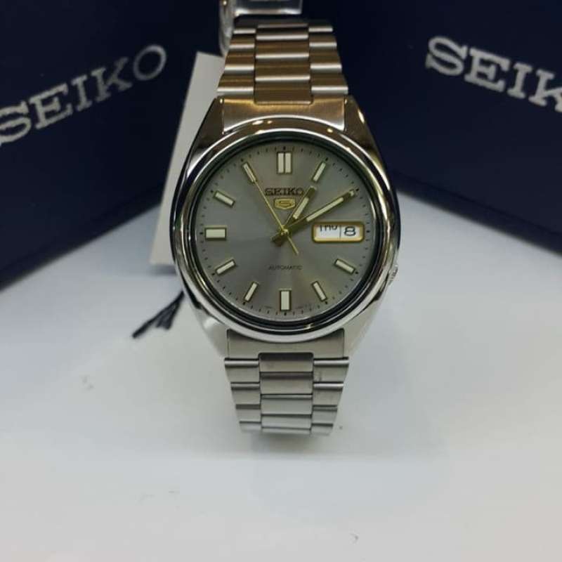 Seiko 2024 5 snxs75