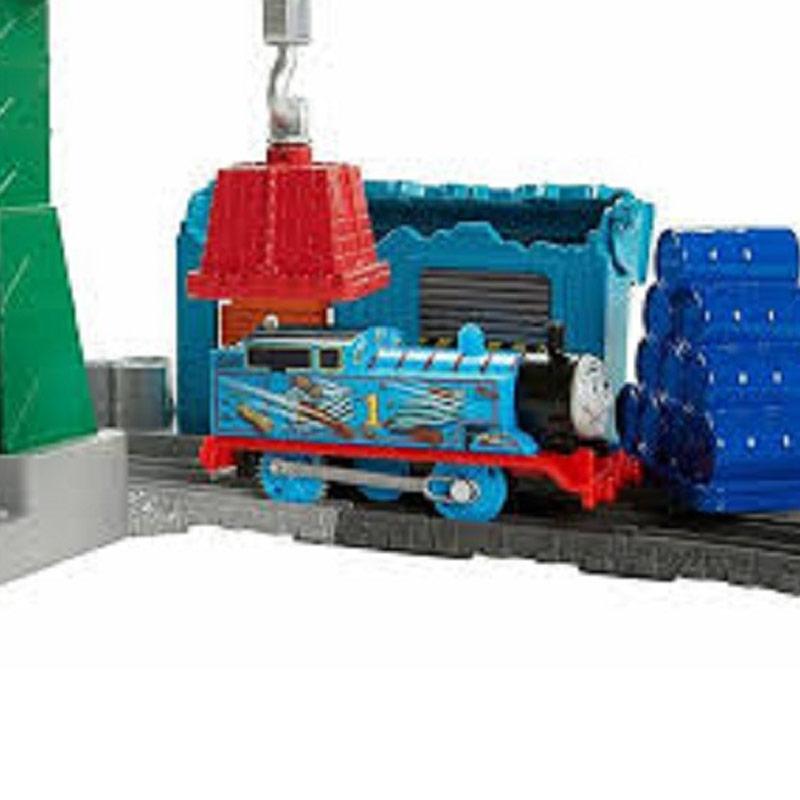 thomas trackmaster demolition at the docks