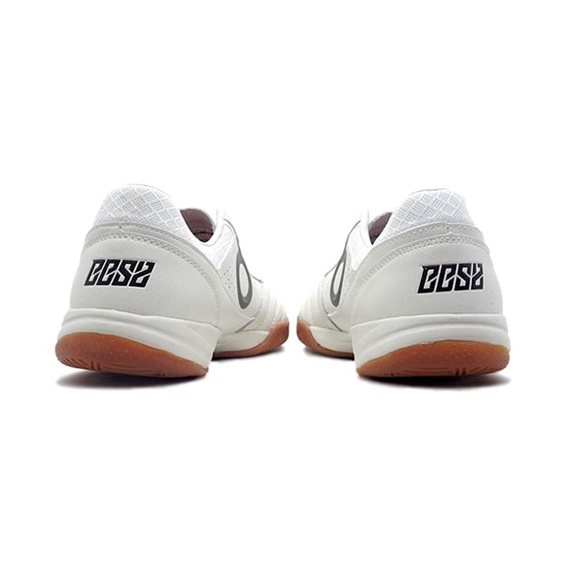 Jual Ortuseight Jogosala Savage Bambang Bayu Saptaji Special Edition Sepatu Futsal Pria 11020171 Online Oktober 2020 Blibli Com