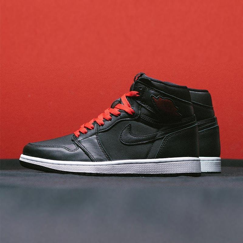 nike air jordan 1 retro high og black satin