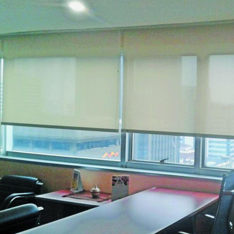 Jual Sharp Point Roller Blinds Dimout Tirai Minimalis Online Januari 2021 Blibli