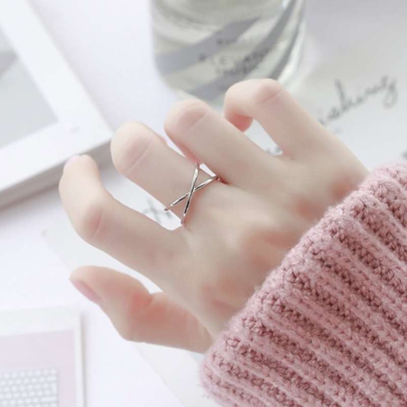 Jual Cincin Silang X Wanita Model Perhiasan Wanita Aksesoris Wanita Fashion Korea Murah Warna Silver Online November 2020 Blibli Com