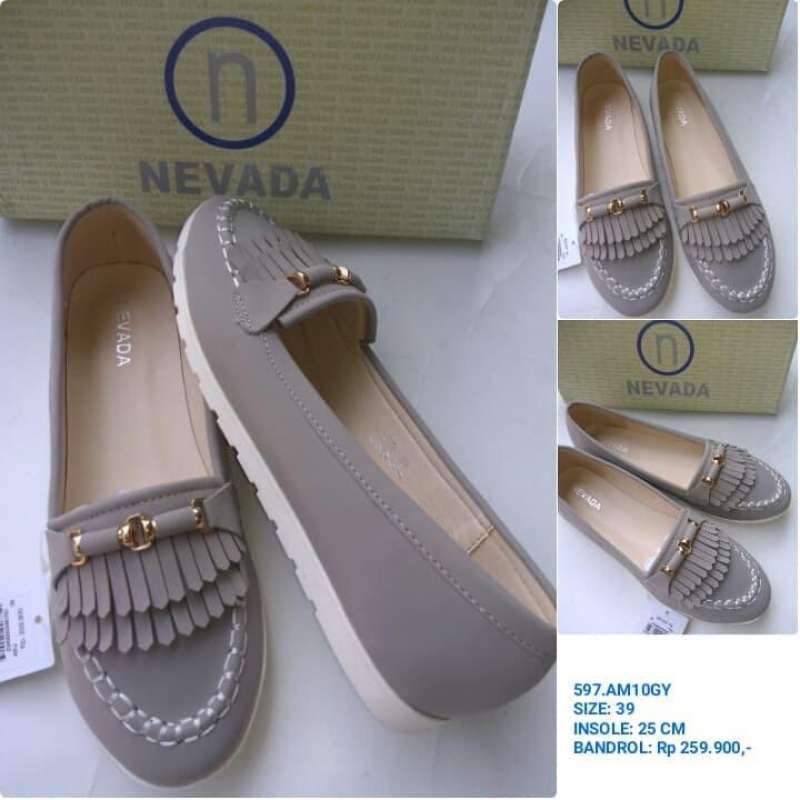 Sepatu wanita hotsell flat branded
