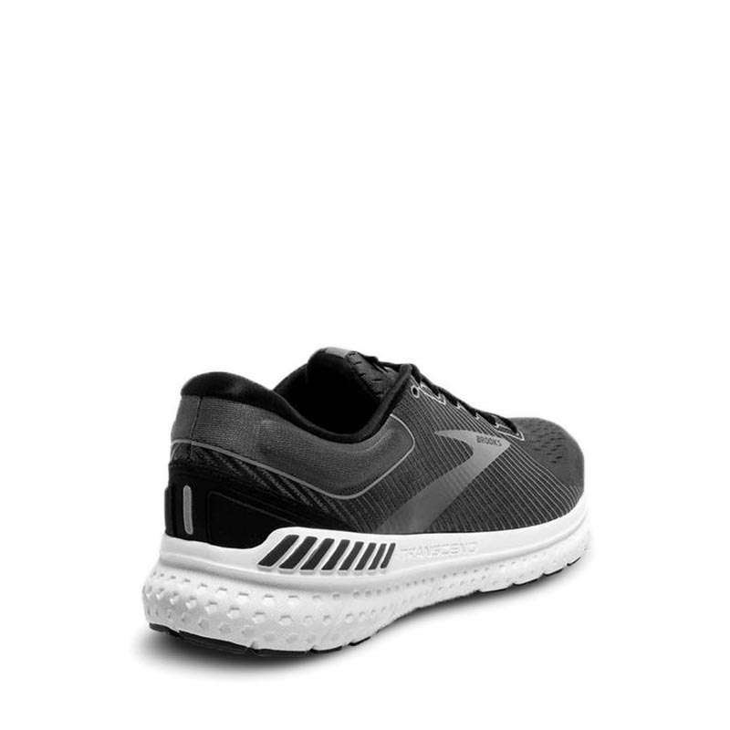 brooks transcend trainers