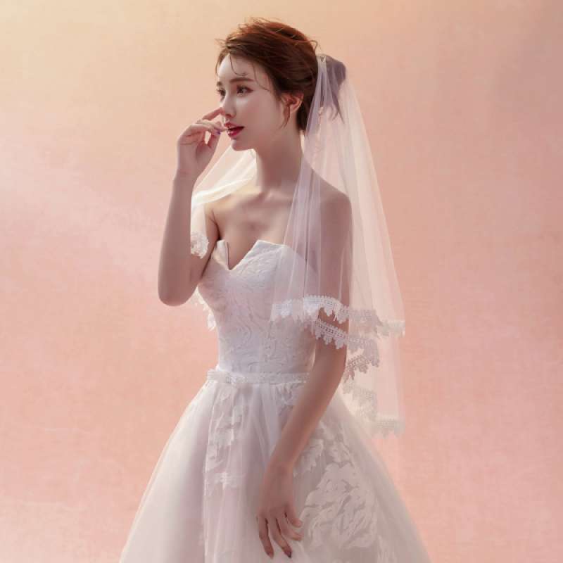Promo Women's One Tier Lace Wedding 