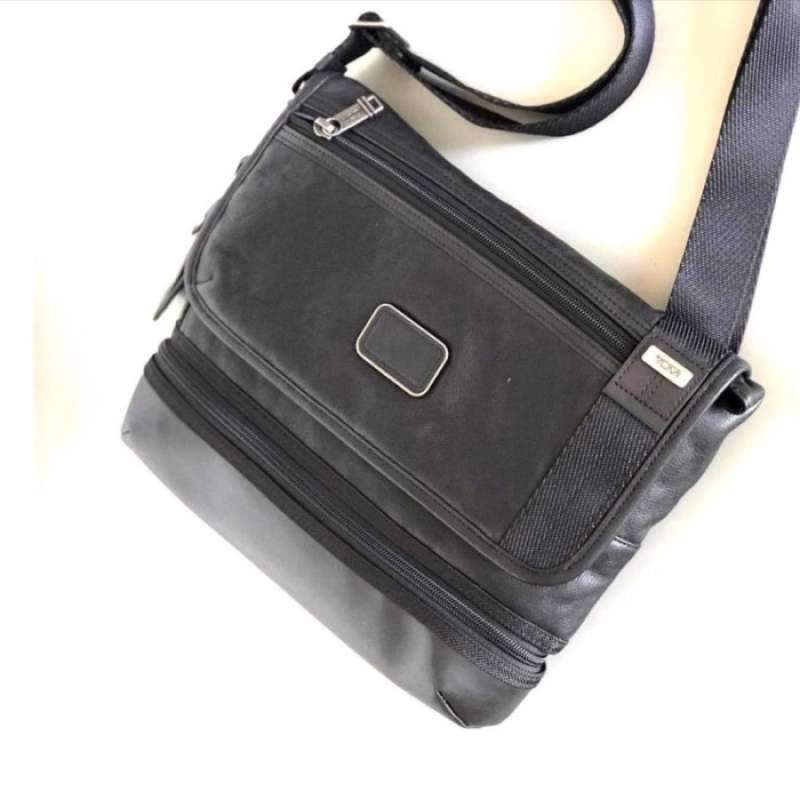 Tumi glenview expandable crossbody deals