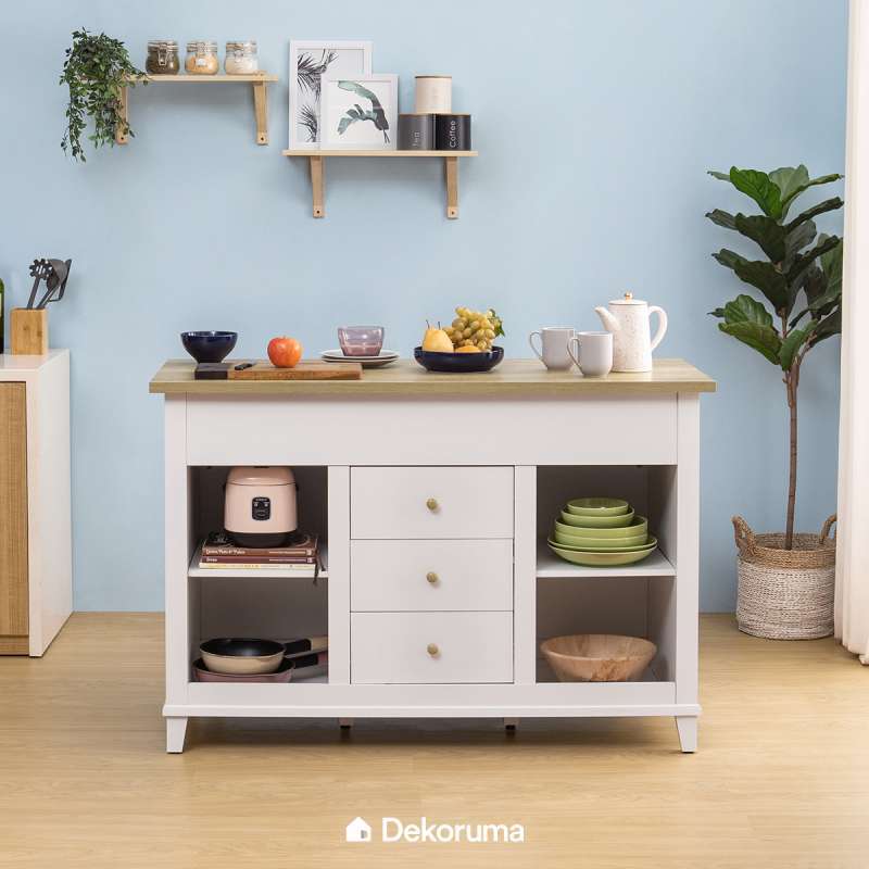 Laci extendable store dining table