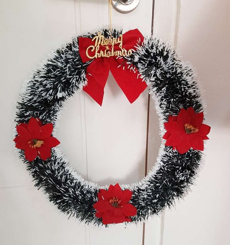 Hiasan Natal Untuk Pintu Promo Hiasan Pintu Natal - Multicolor Pita di Seller Madani Store - Kota Tasikmalaya, Jawa Barat | Blibli