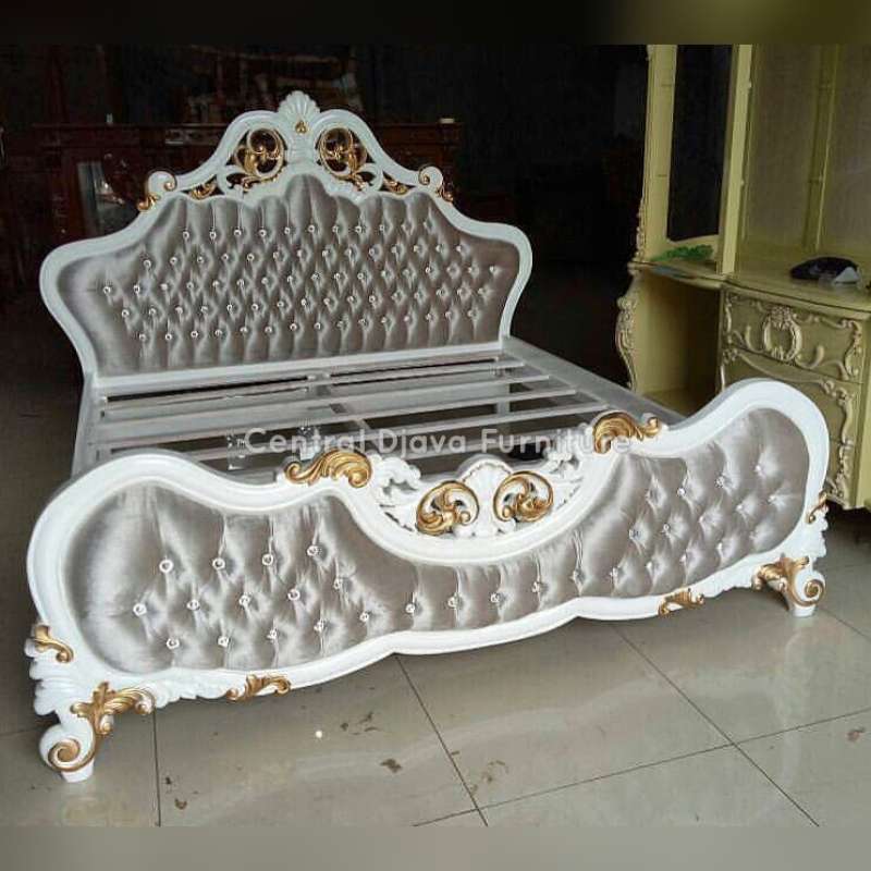 Jual Dipan Ranjang Tempat Tidur Royal Luxury Ukir Kayu Mahoni Mebel Jepara Online April 2021 Blibli Tempat tidur dari jepara, tempat tidur ukiran, tempat tidur mewah, tempat tidur jati, tempat tidur model terbaru seri patricia. dipan ranjang tempat tidur royal luxury ukir kayu mahoni mebel jepara