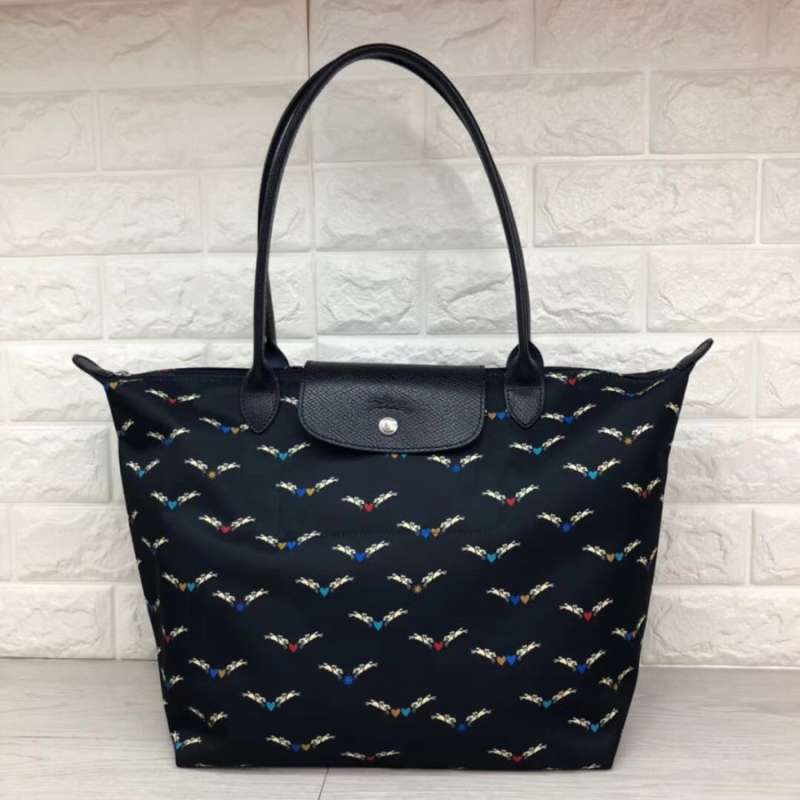 longchamp chevaux ailes