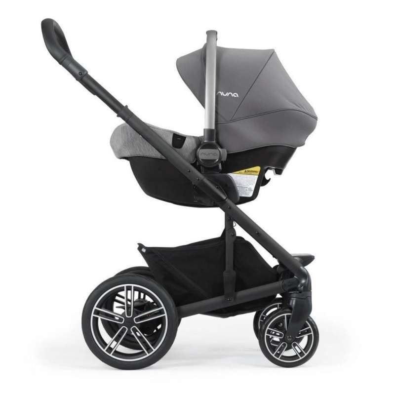 Nuna Pipa Lite Infant Car Seat Ebony 
