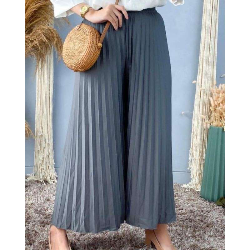 Eng yaxshi chomilish porno Porno rus koknori eshaklarni yalaydi