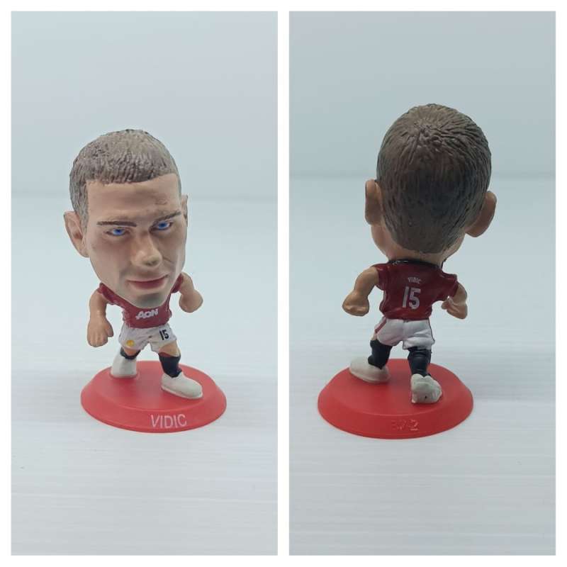 SoccerStarz Nemanja Vidic Manchester United Figurine