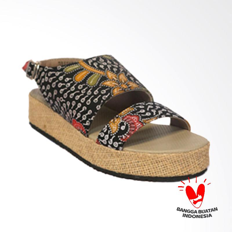 Marlee ERHN 05 Sandal Flat Wanita Tan 3 . Source · DAT Mikha Platform Sandal Wanita