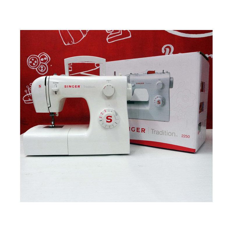 Jual Singer Tradition 2250 Mesin Jahit Portable Multifungsi Putih Online September 2020 Blibli Com