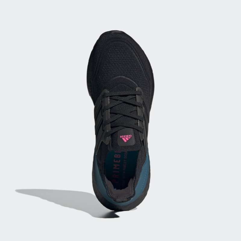 Jual Sepatu Lari Pria Adidas Ultraboost 