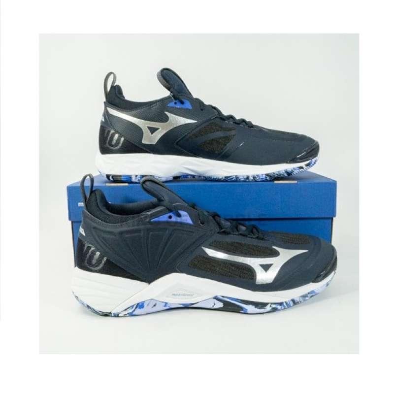 Sepatu Volley Mizuno Wave Momentum 