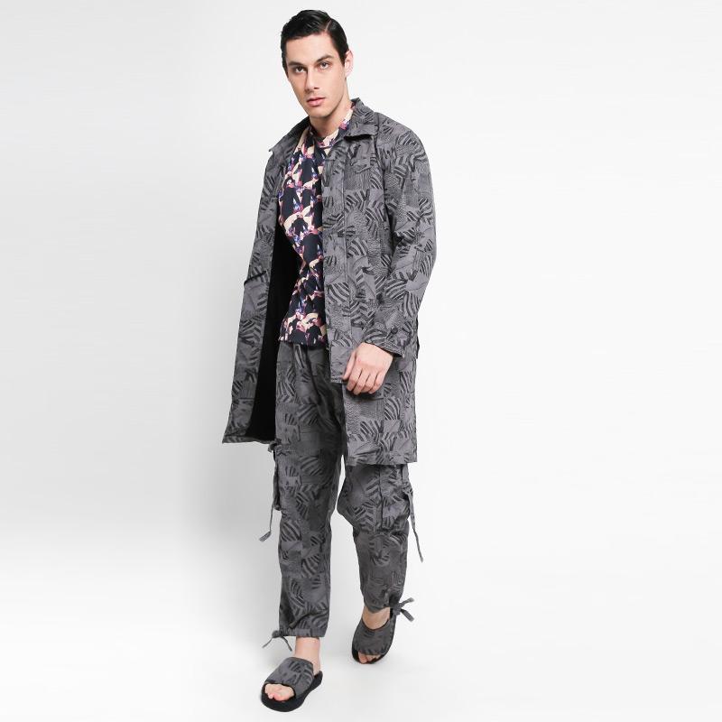 Wellborn Prime Depiction Long Coat