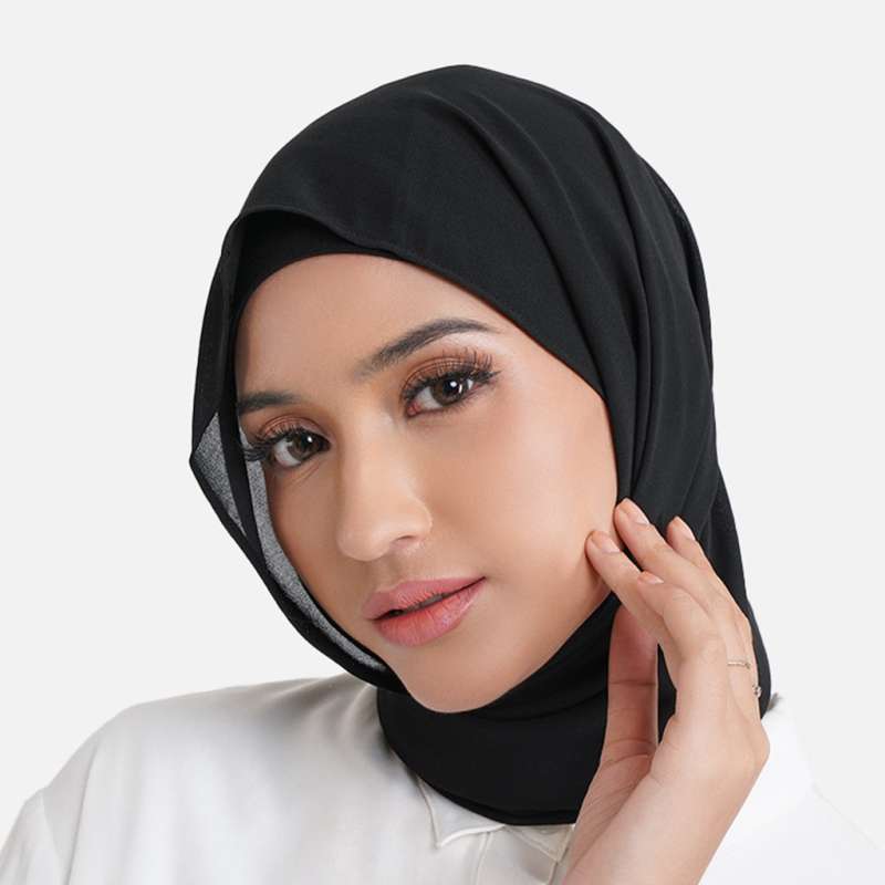 Hijab segi empat polos