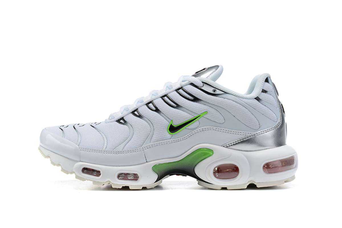 Jual Nike Wmns Air Max Plus TN Se men's sports running shoes sneakers A411  - 43 di Seller YAOCHENG SHOP - China | Blibli