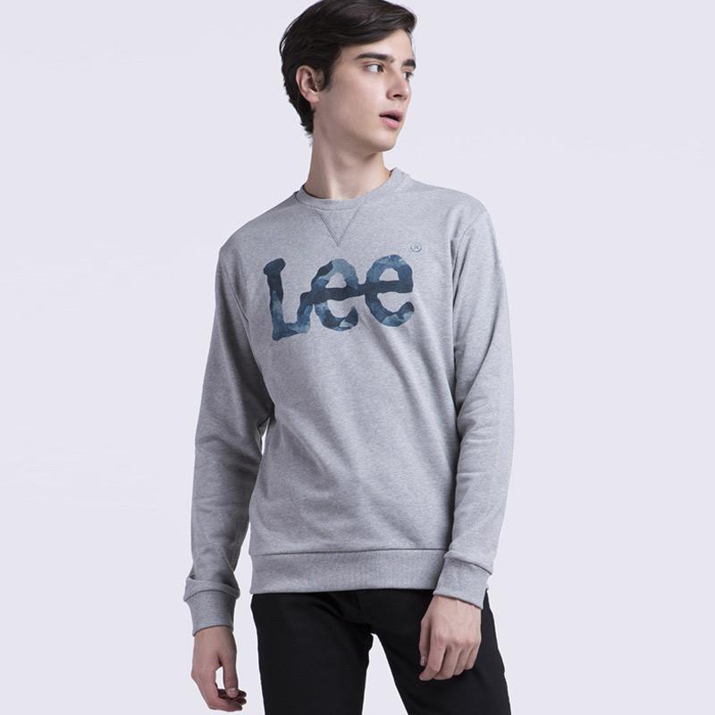 sweater lee