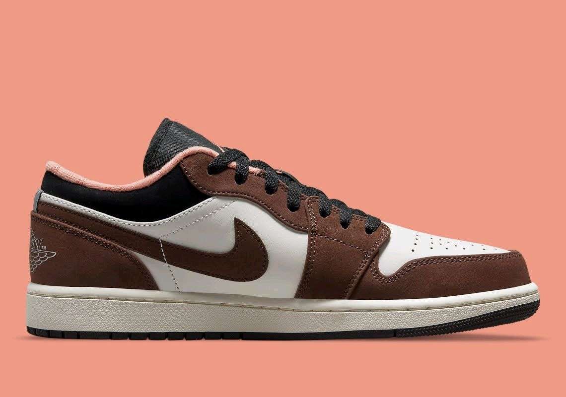 nike mochas 1