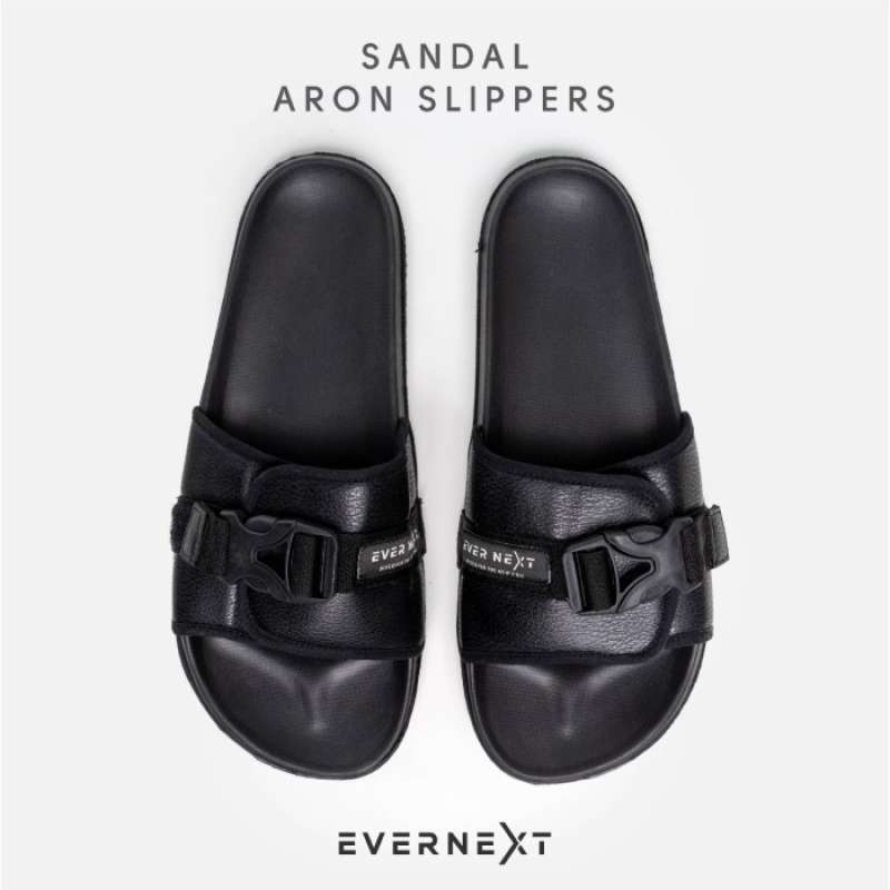 casual sandal laki laki branded