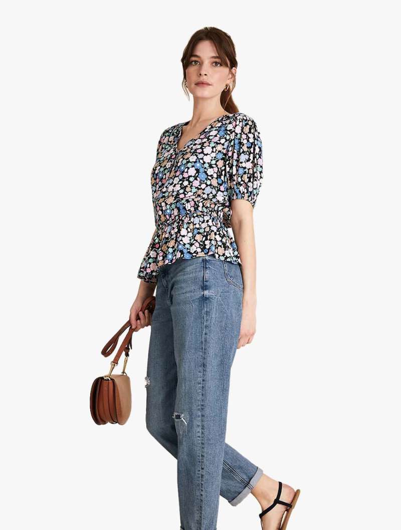 Floral V-Neck Button Blouse 