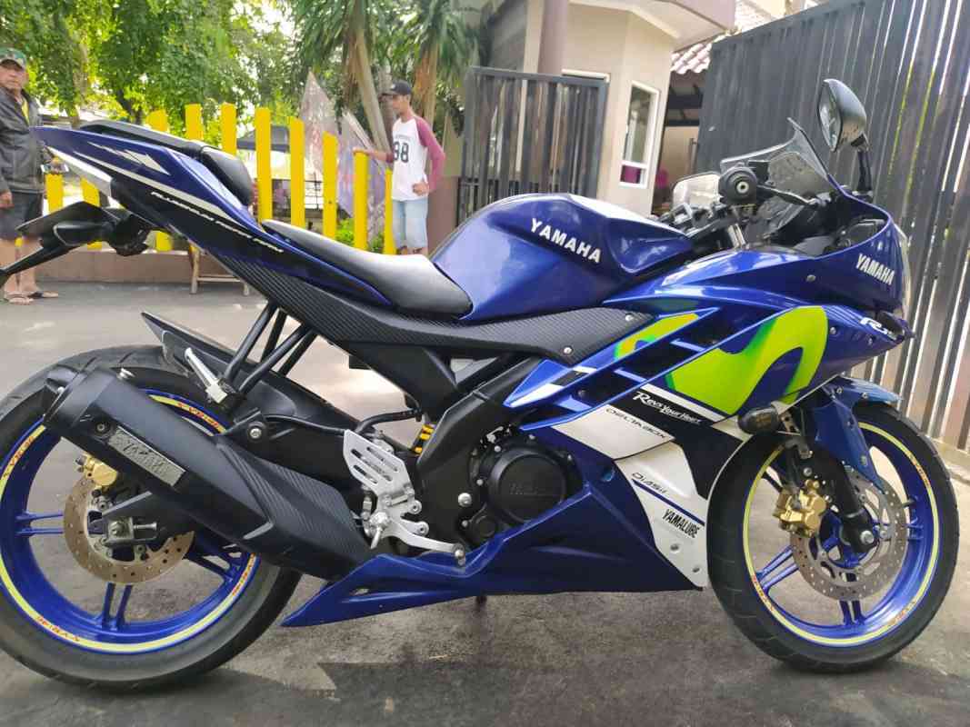 R15 2015 deals