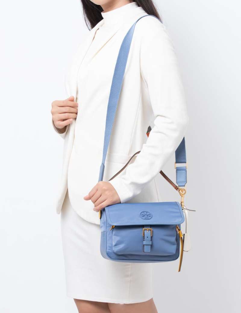 Tory burch hotsell perry tote bluewood