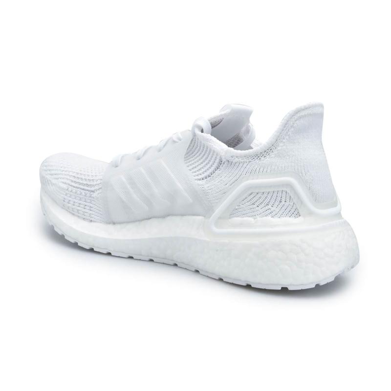 jenis adidas ultra boost