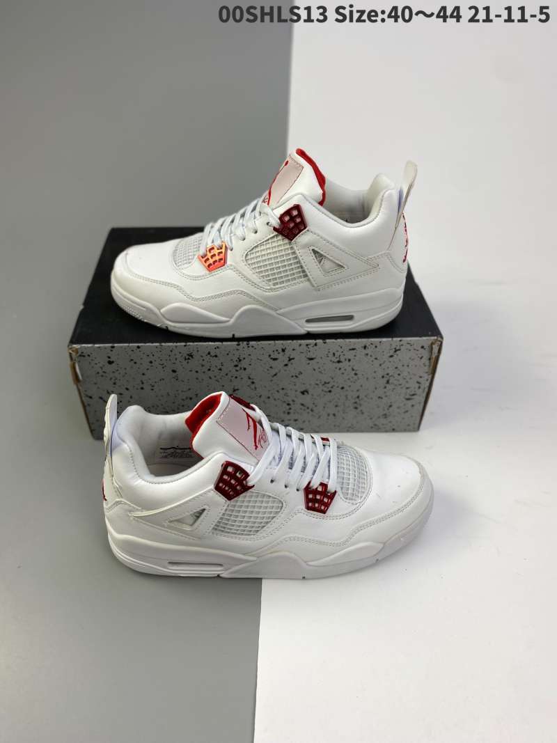 retro 4 size 7