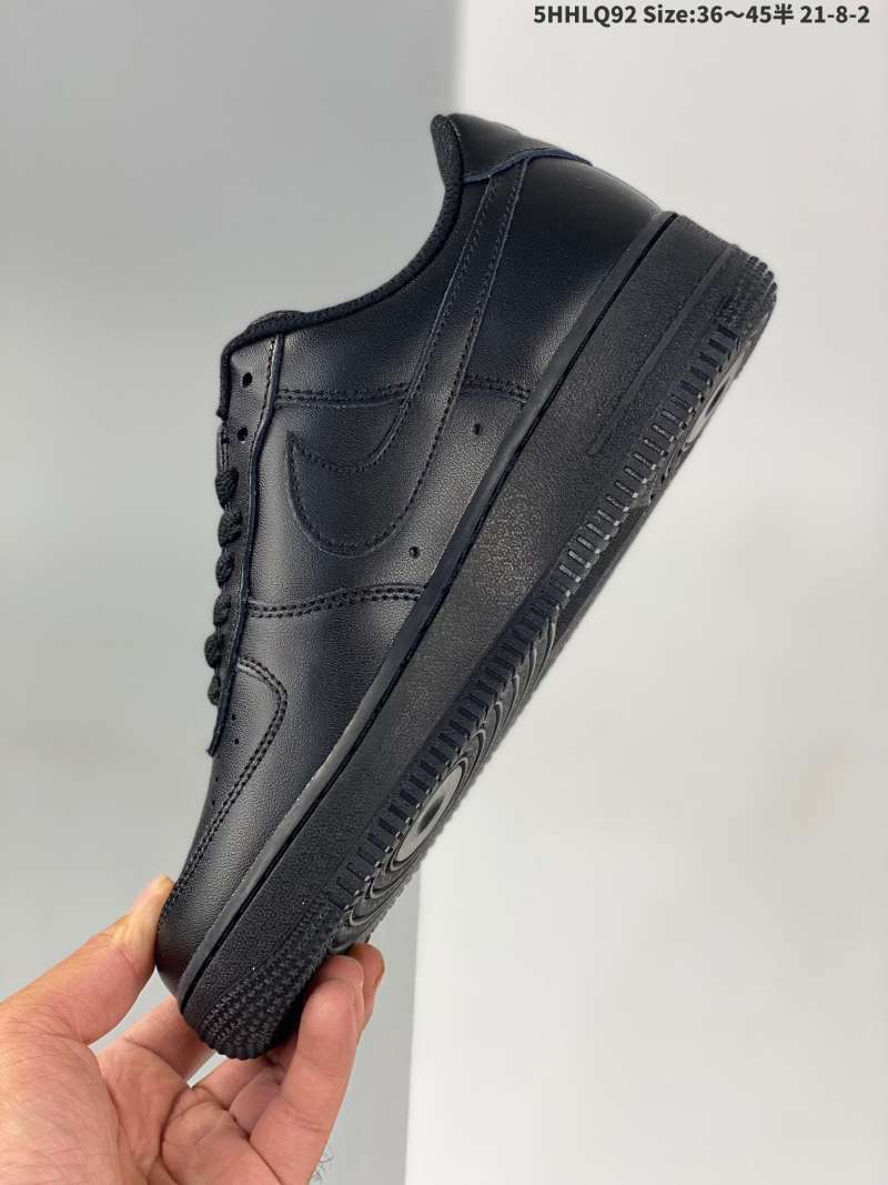 Force1 pure black low top NIKE AIR 