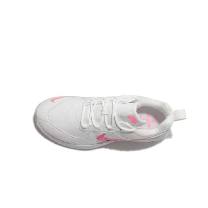 nike valentines trainers