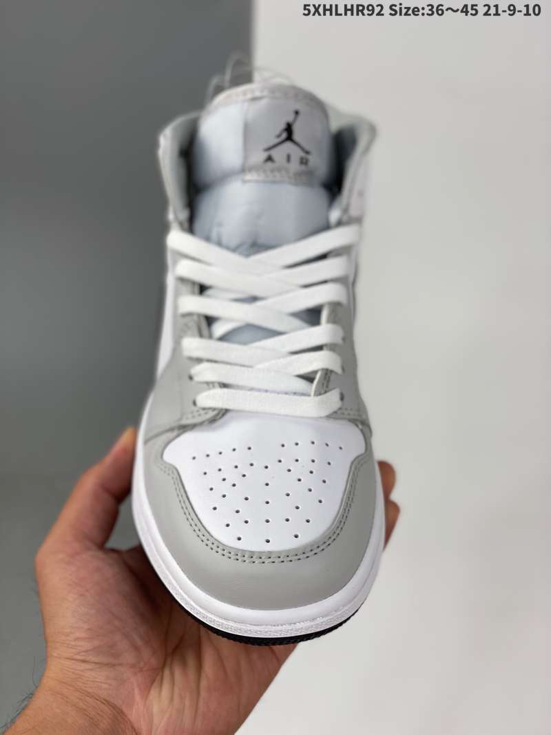 jordan aj 1 mid smoke grey